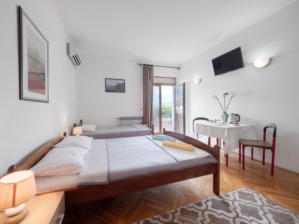 Guest house Madra