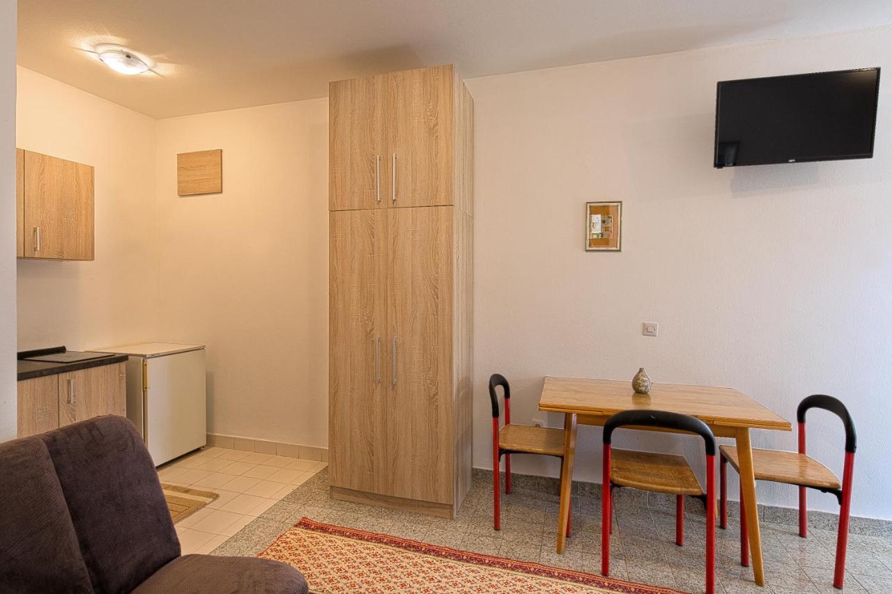 Guest house Madra Budva