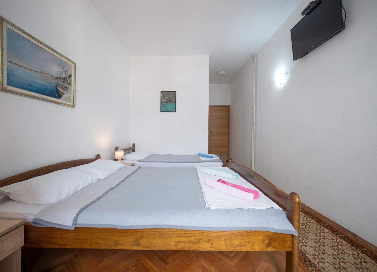 Madra Guest house